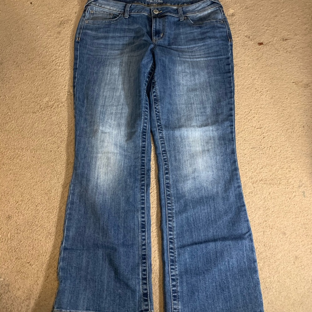 Bootcut Jeans! - Picture 2 of 4